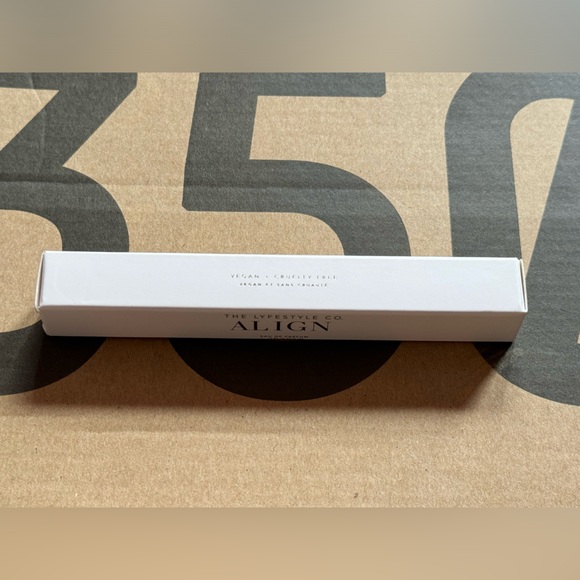 THE LYFESTYLE CO. Align. - Picture 7 of 7